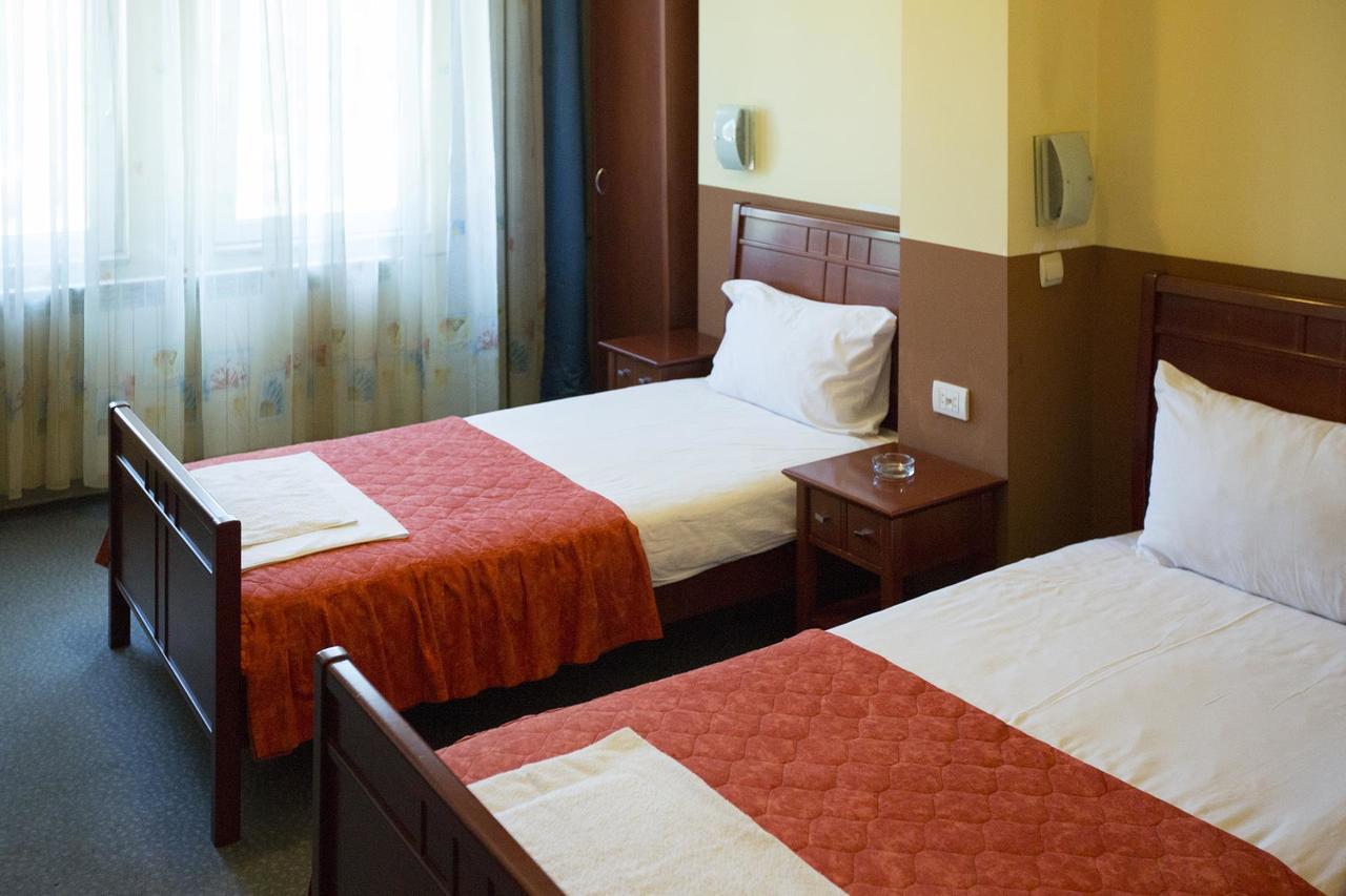 Hotel Atlas Novi Pazar Exterior photo