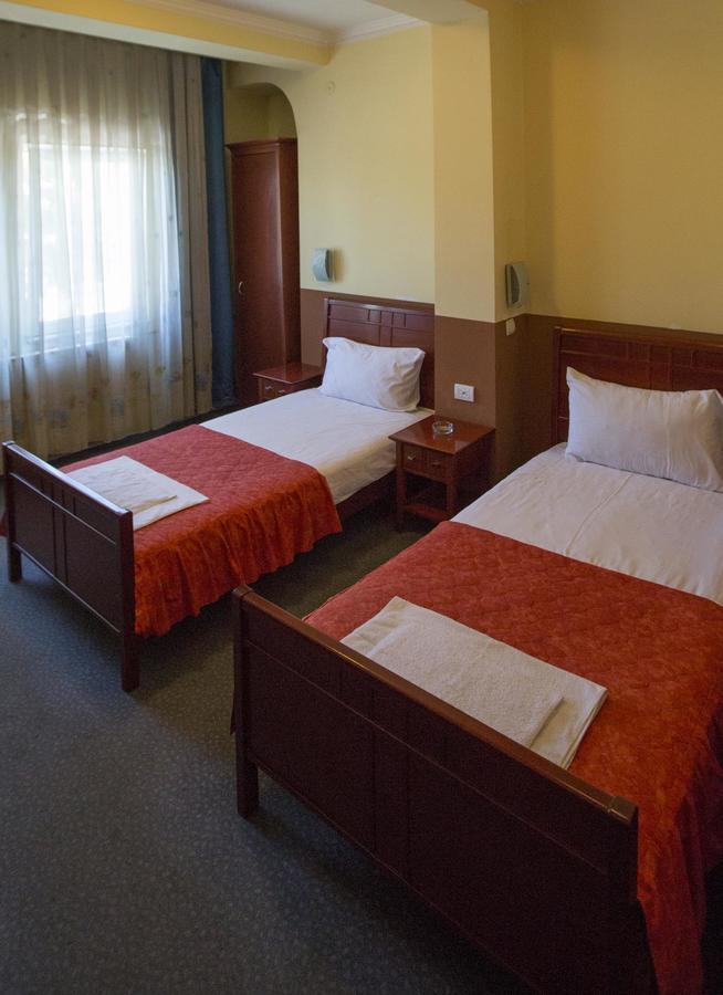 Hotel Atlas Novi Pazar Exterior photo